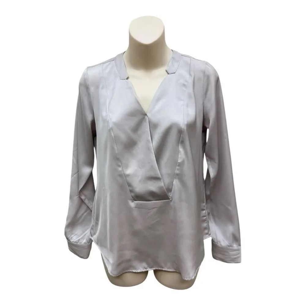 The Limited Light Gray Blouse Size XS Office Lightweight Minimalist